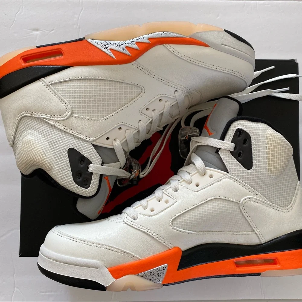 Air Jordan 5 Retro